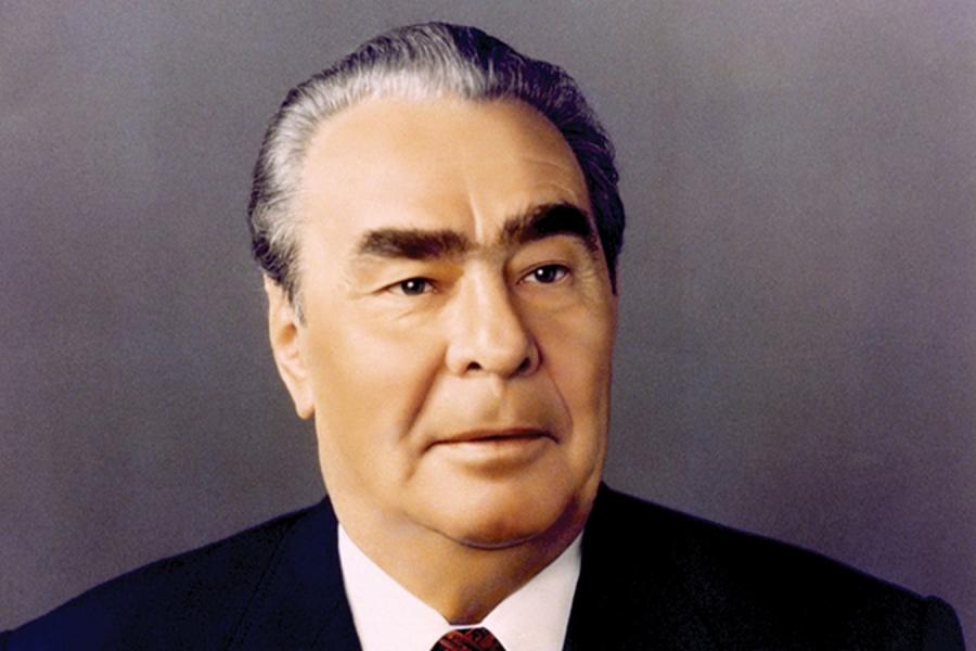 115 лет назад родился Леонид Ильич Брежнев