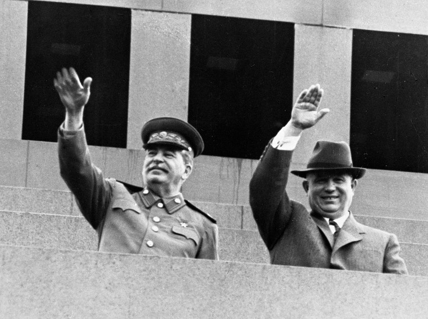 Иосиф Виссарионович Сталин (Джугашвили): биография, жизнь и смерть вождя СССР: История: Наука и техника: Lenta.ru