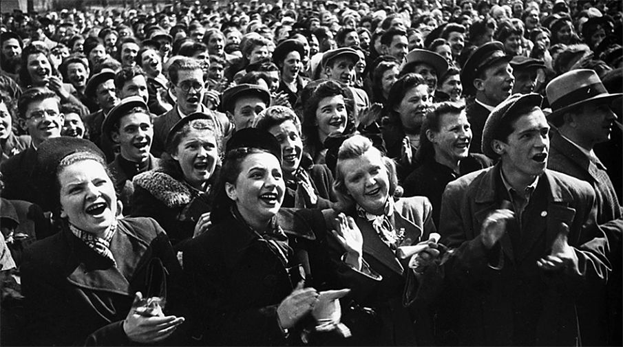 50 лет назад в СССР была утверждена пятидневная рабочая неделя - Газета.Ru