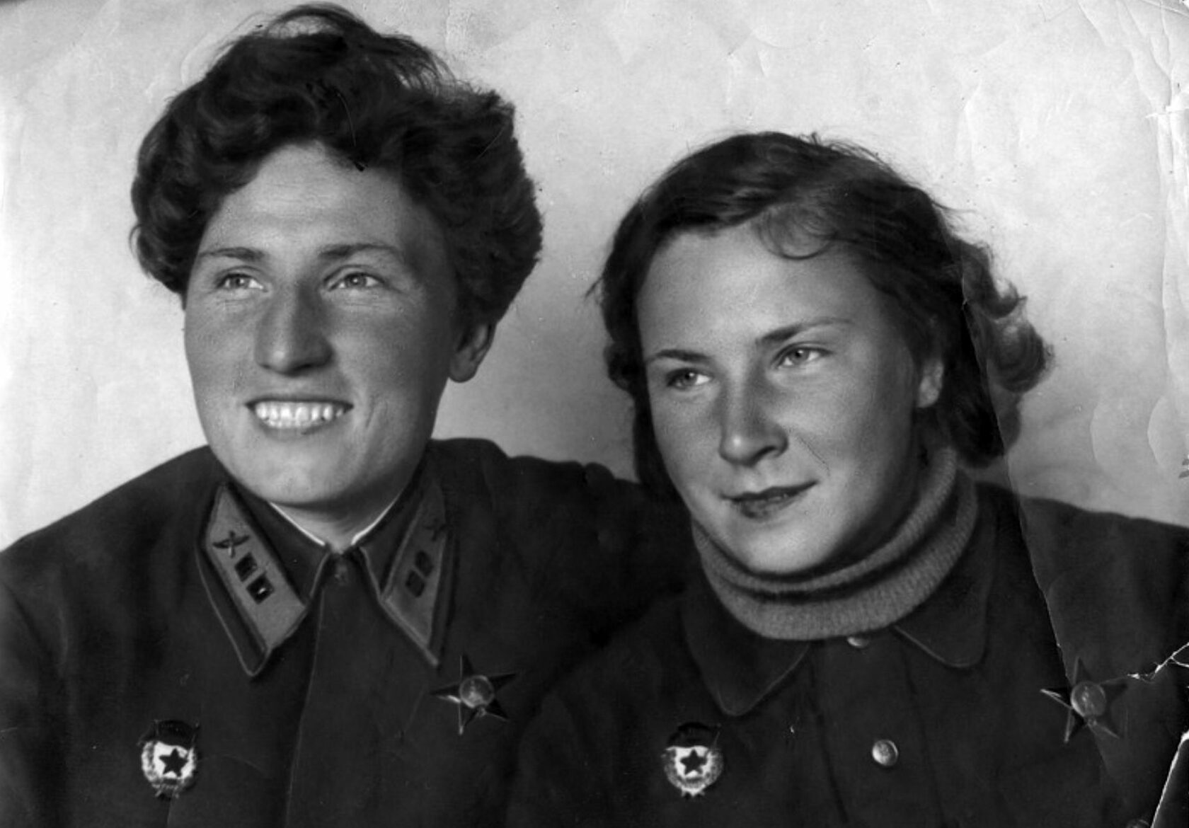 22-летняя летчица Лидия Литвяк героически воевала и погибла в небе Донбасса