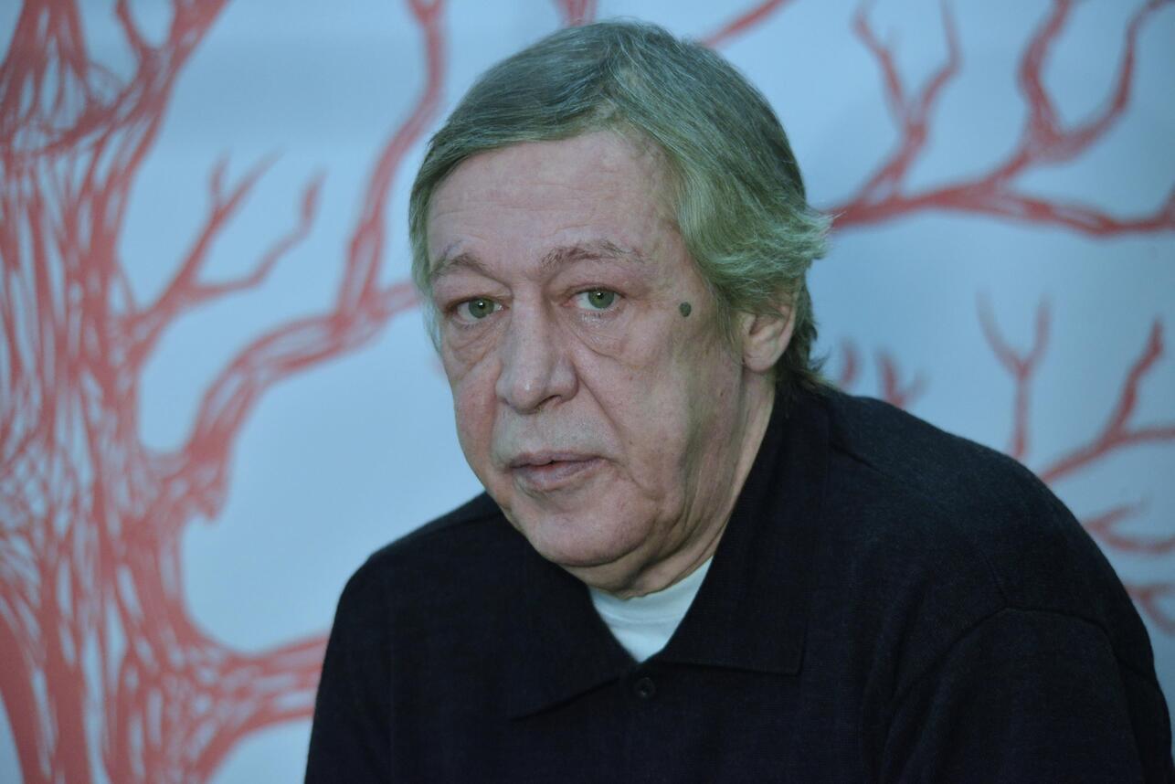 Так жить невозможно: Михаил Ефремов принял решение о переезде - 7Дней.ру