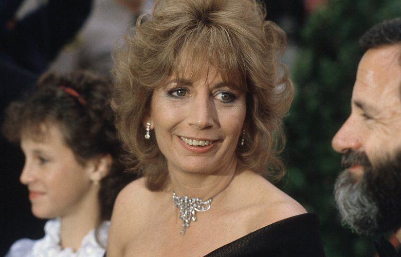 Tom Hanks, Rob Reiner and more stars mourn Penny Marshall | The Seattle Times