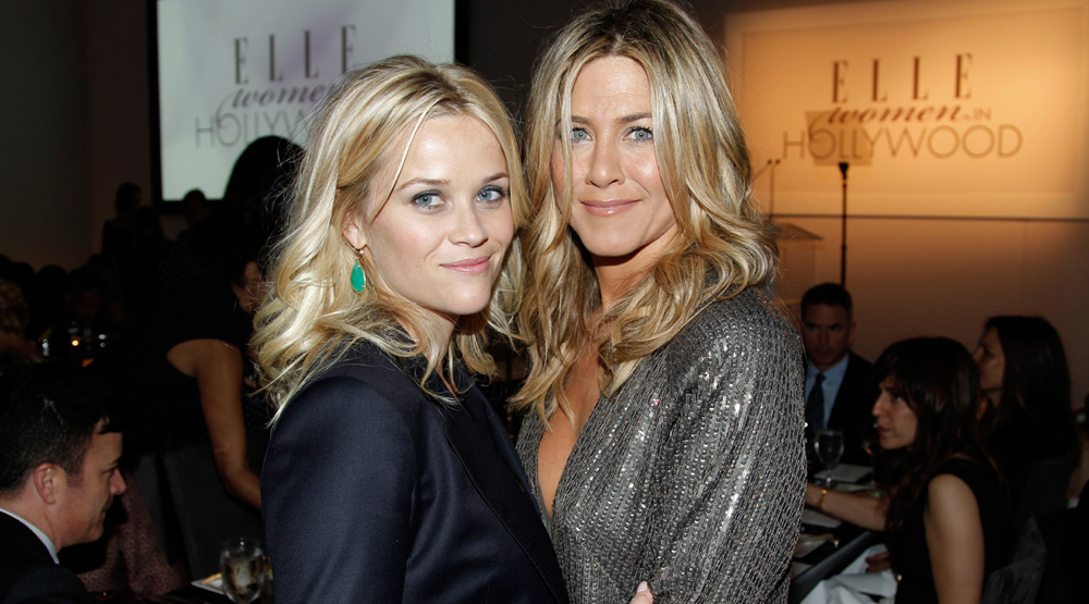 Риз Уизерспун считает, что Дженнифер Энистон «отчаянно нуждается» в романтике