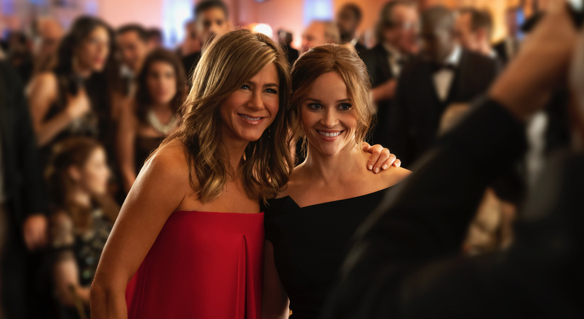 Дженнифер Энистон и Риз Уизерспун в первом трейлере сериала «Утреннее шоу» от Apple | Salt