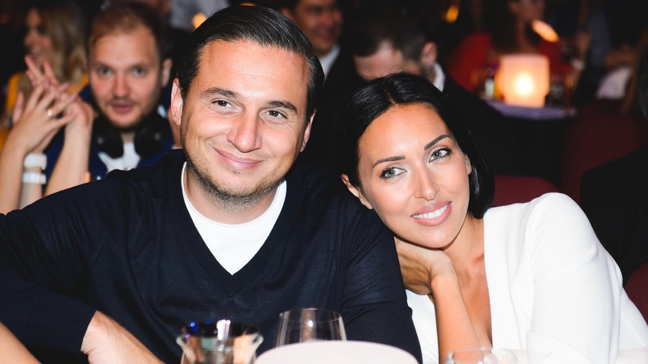 Названа дата официального развода Алсу и Яна Абрамова