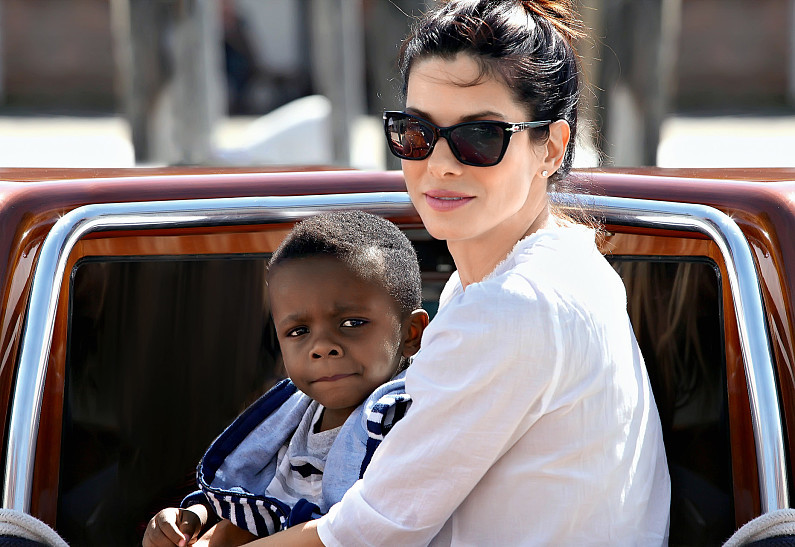 Сандра Баллок и ее мужчины: история одной личной жизни | OK-magazine.ru