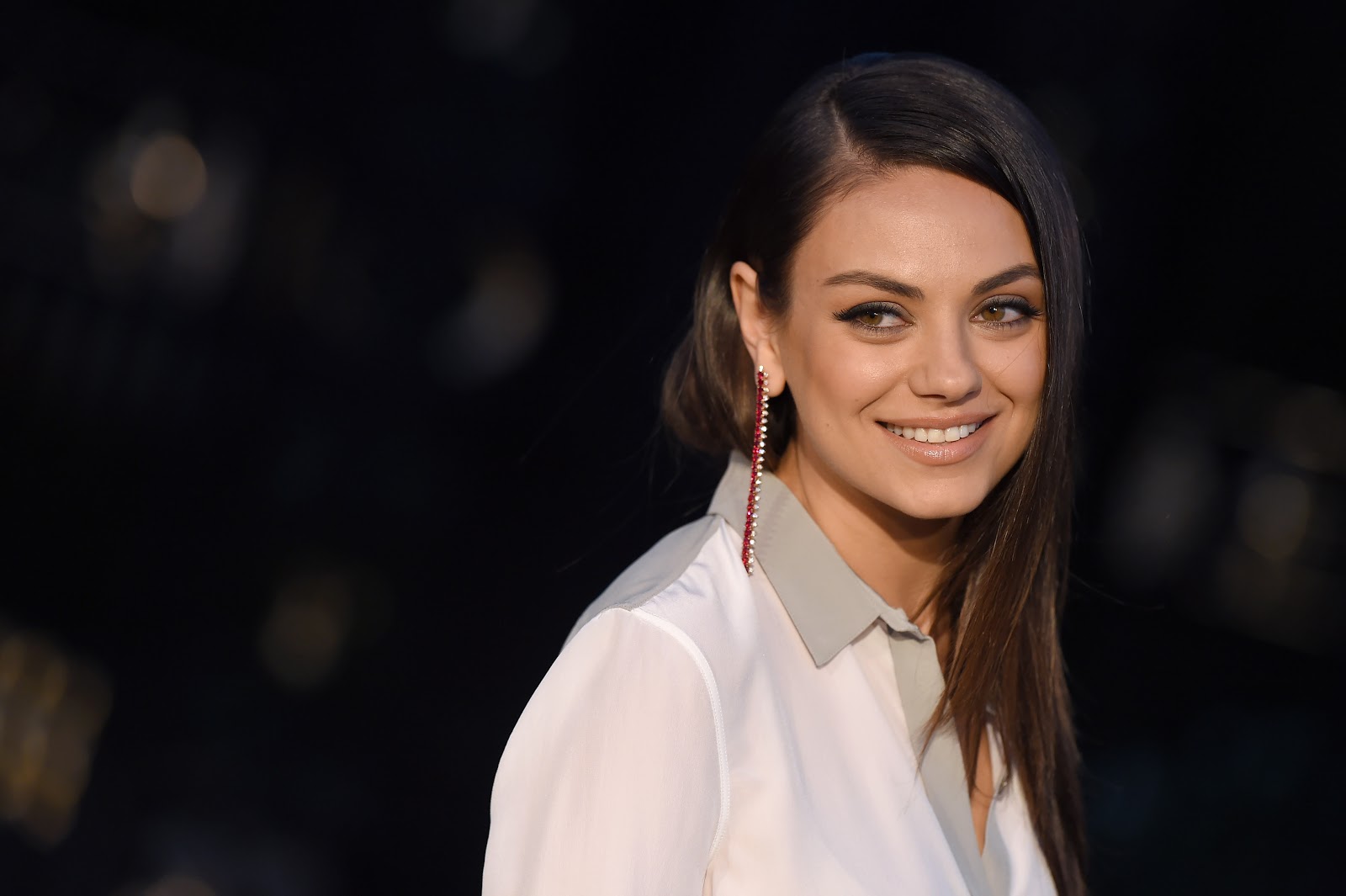 Мила Кунис: от еврейской девочки из Украины до звезды Голливуда