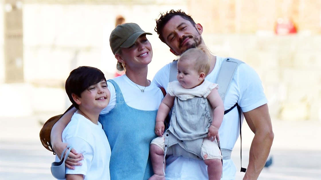 Кэти Перри и Орландо Блум показали 10-месячной дочери Дейзи Венецию. Трогательные семейные кадры! | OK-magazine.ru