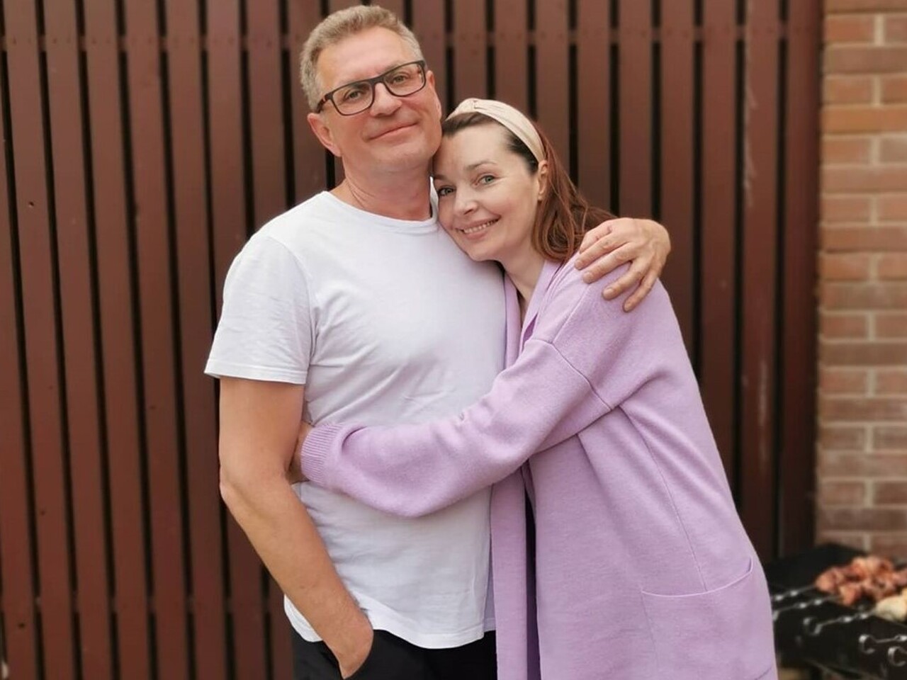 Кто в доме хозяин?»: Наталия Антонова с мужем сняла забавное видео о разделении обязанностей в семье - Рамблер/новости