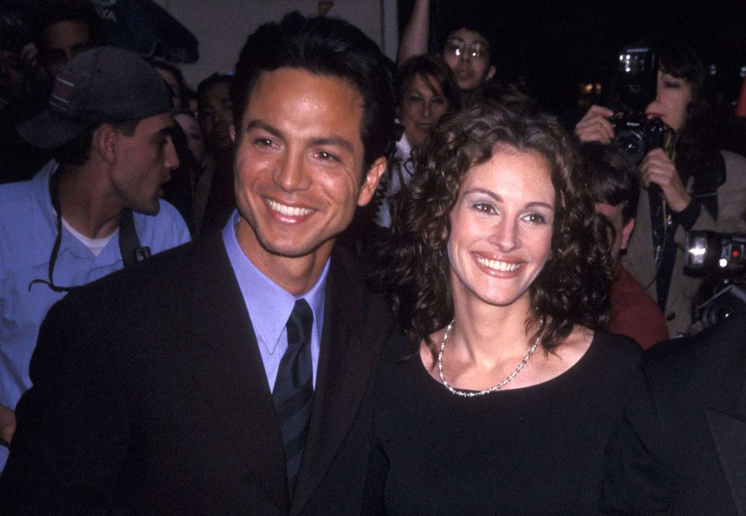 Джулия Робертс и Бенджамин Брэтт (1997–2001)