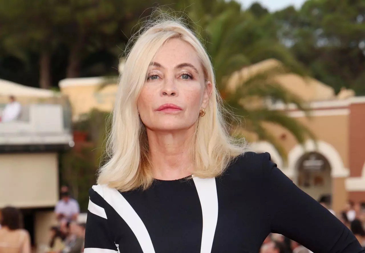 Эммануэль Беар