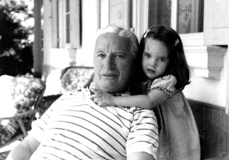 Уна О’Нил (1943–1977)