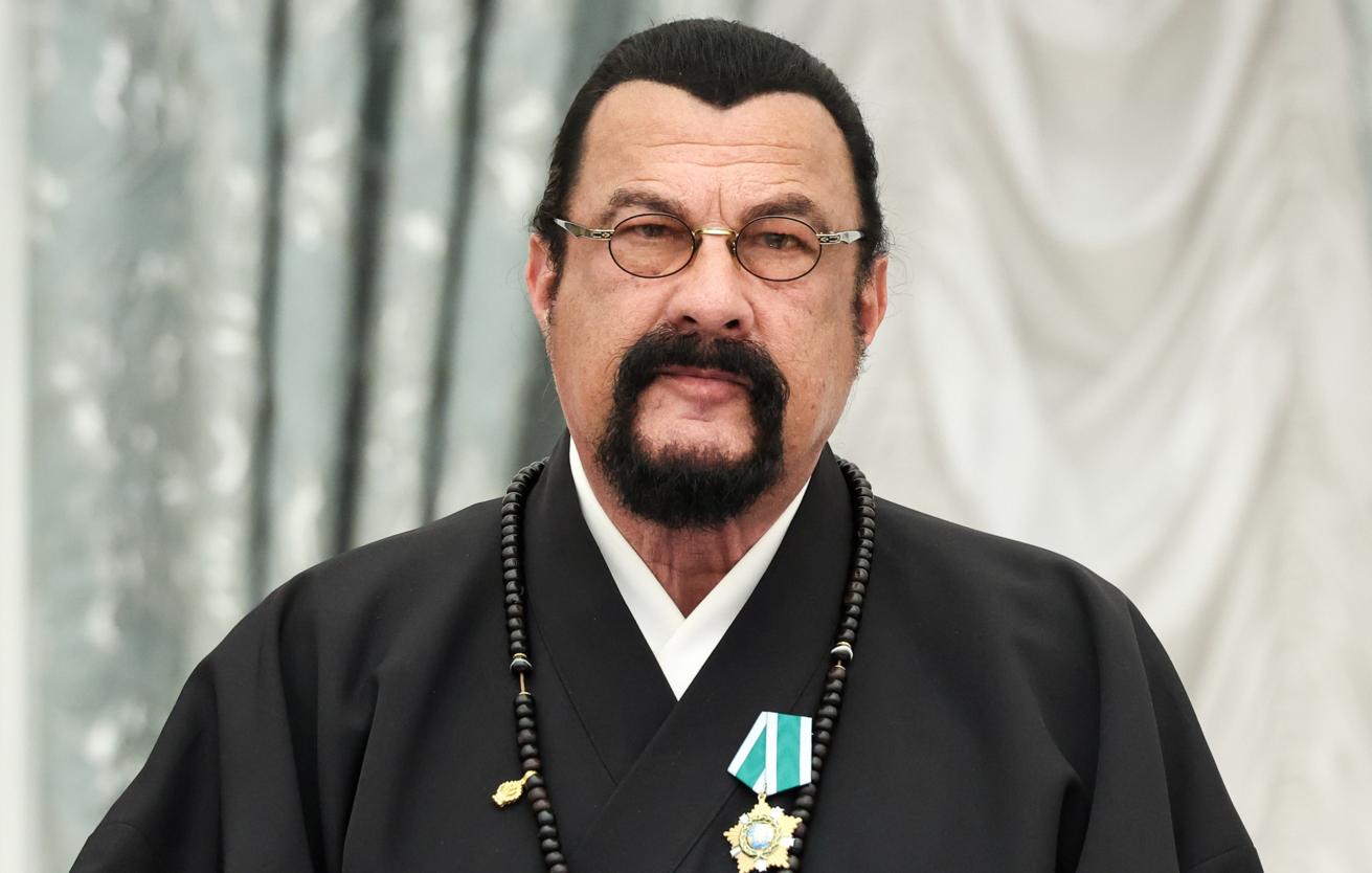 Стивен Сигал