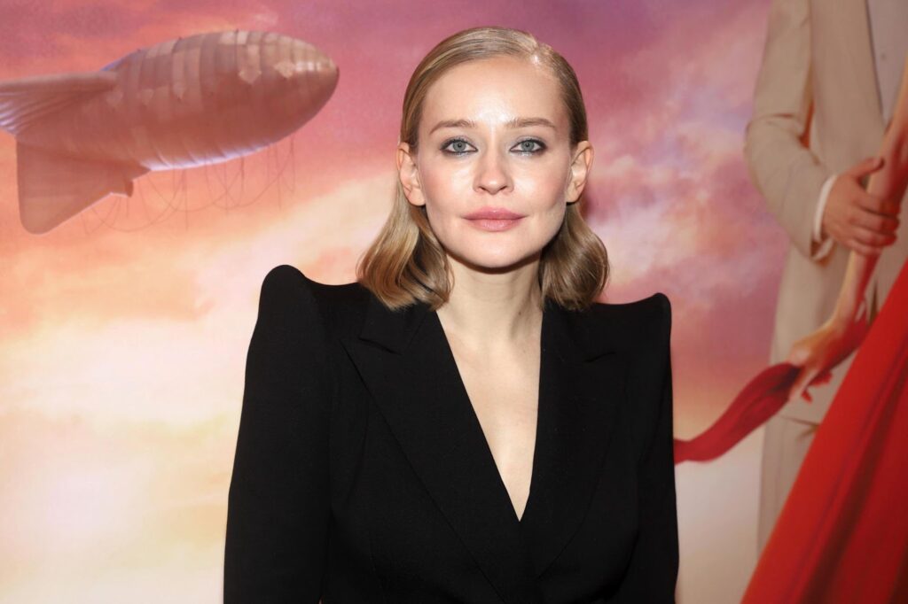 Юлия Пересильд