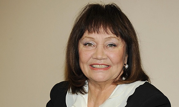 Лариса Лужина