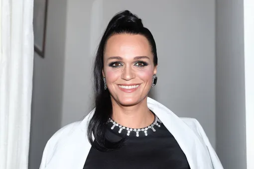 Певица Слава